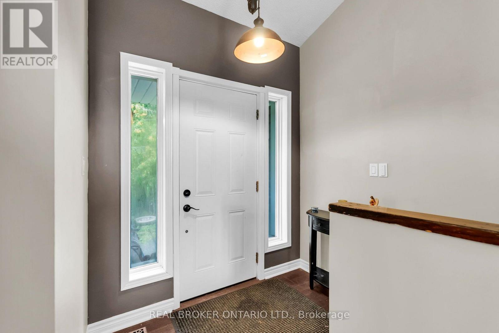 106008 SOUTHGATE RD 10 LINE - 3
