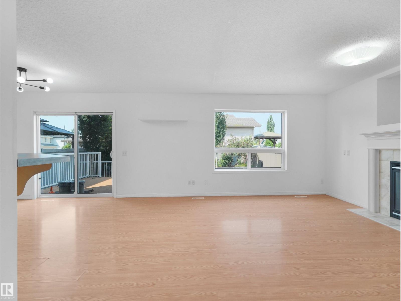 2410 32B ST NW - Image 21