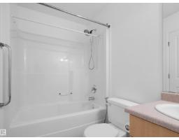 2410 32b St Nw, Edmonton, AB T6T1Y6 Photo 36