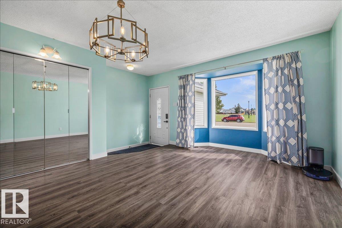 536 SUNNYDALE RD - 4