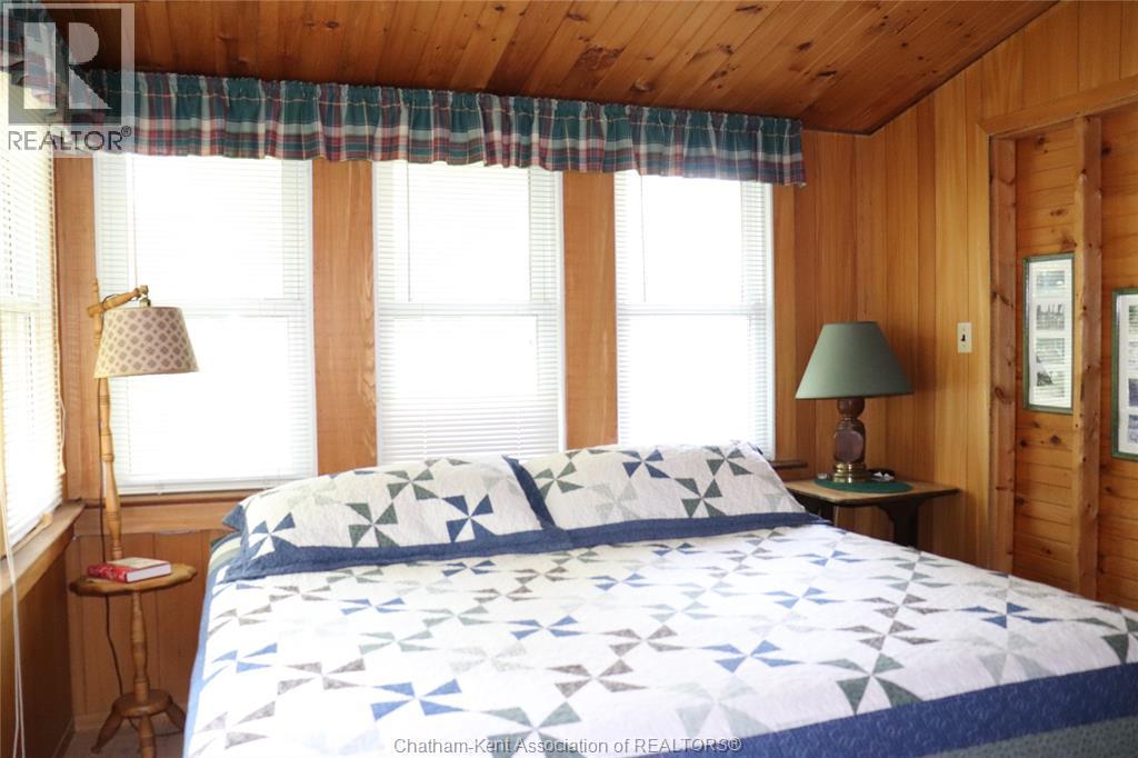 17818 Lakeshore ROAD - Image 14