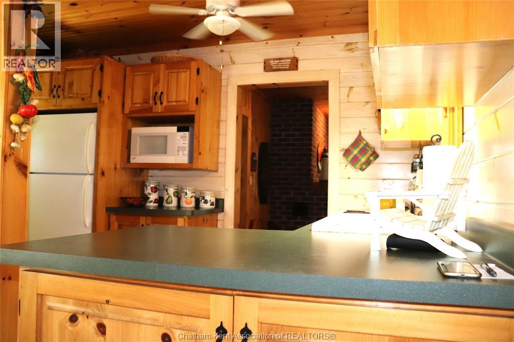 17818 Lakeshore ROAD - 3