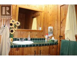 17818 Lakeshore Road, Rondeau Park, ON N0P1X0 Photo 15