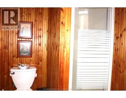 17818 Lakeshore Road, Rondeau Park, ON N0P1X0 Photo 16