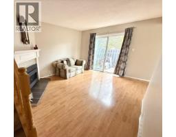 Photo 12 of 22, 325 2550 S OSPIKA BOULEVARD · Prince George, BC