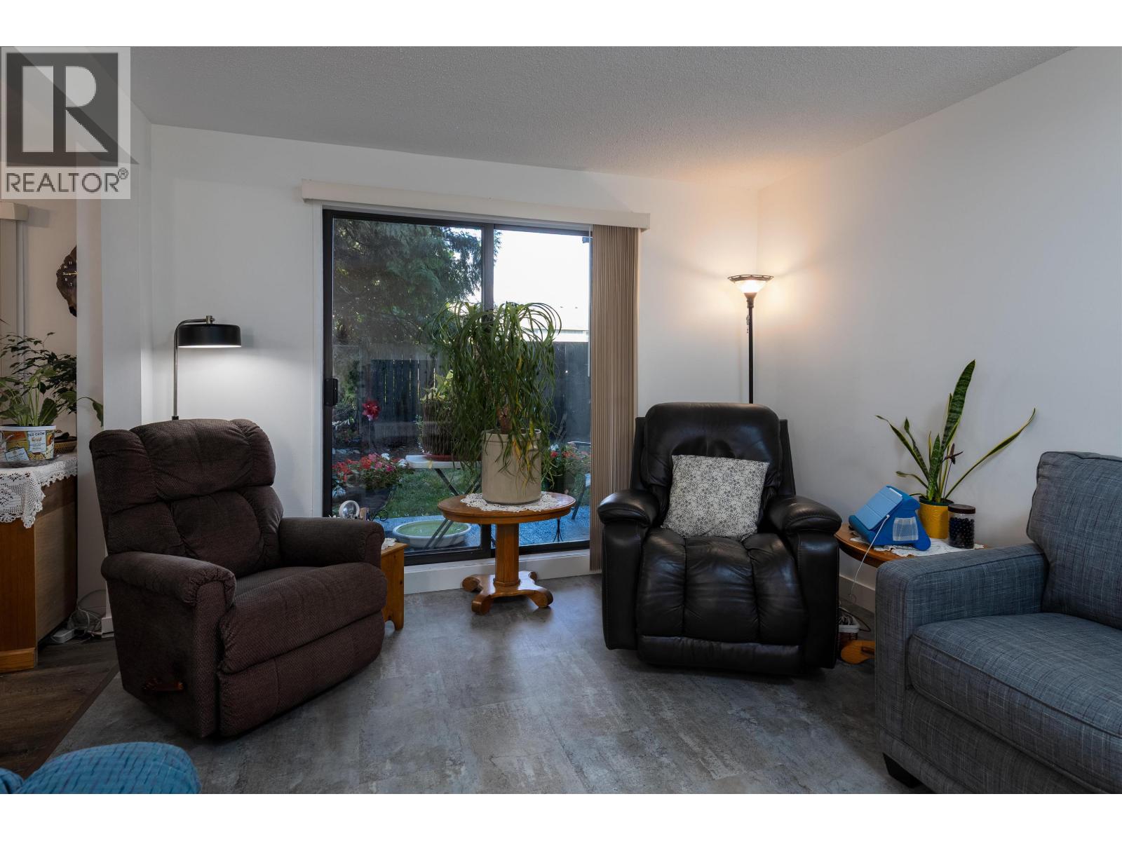 #2 4832 LAZELLE AVENUE - 8