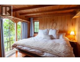 804 Applegrove Road, Fauquier, BC V0G1J0 Photo 14