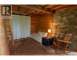 804 Applegrove Road, Fauquier, BC V0G1J0 Photo 31
