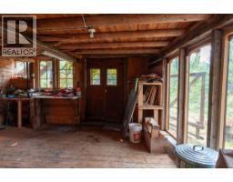 804 Applegrove Road, Fauquier, BC V0G1J0 Photo 33