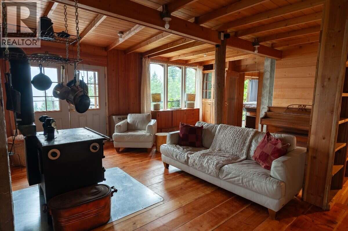 804 Applegrove Road - 12