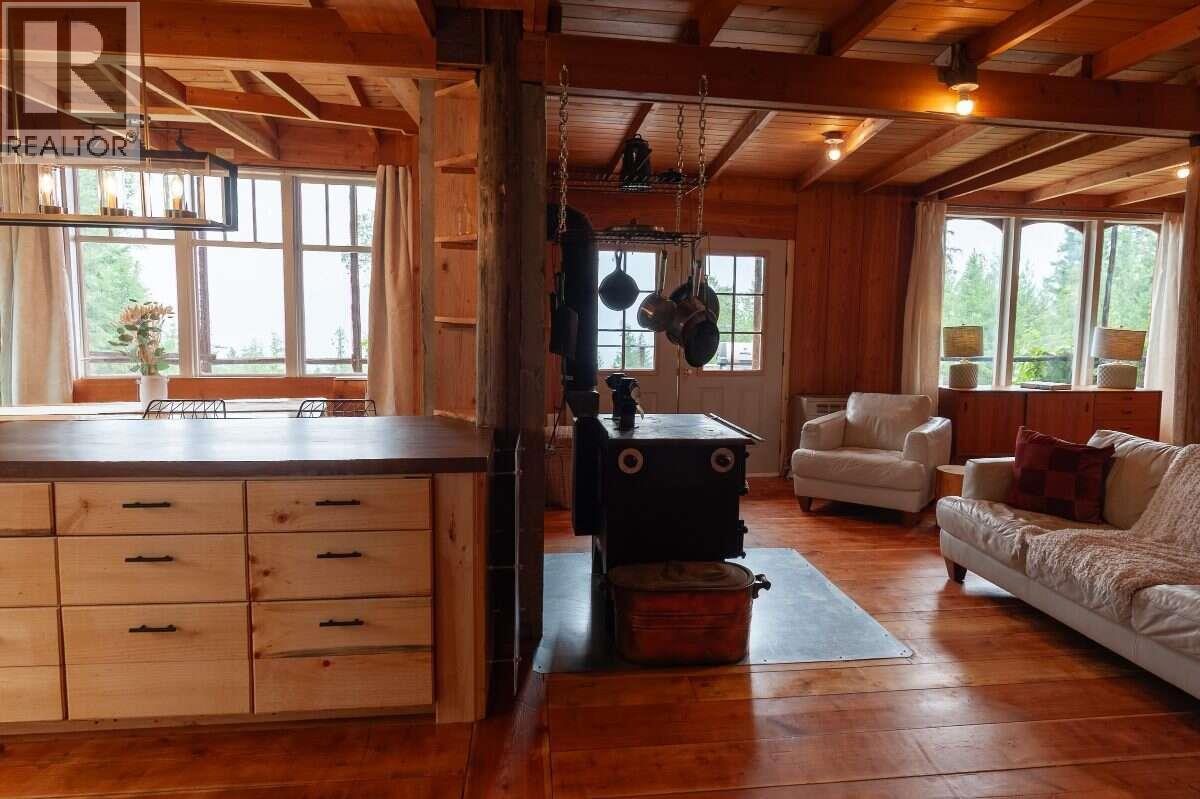 804 Applegrove Road - 9