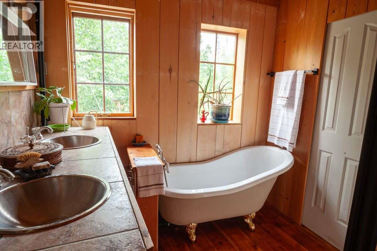 804 Applegrove Road - 17