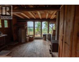 804 Applegrove Road, Fauquier, BC V0G1J0 Photo 34