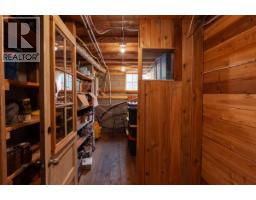 804 Applegrove Road, Fauquier, BC V0G1J0 Photo 39
