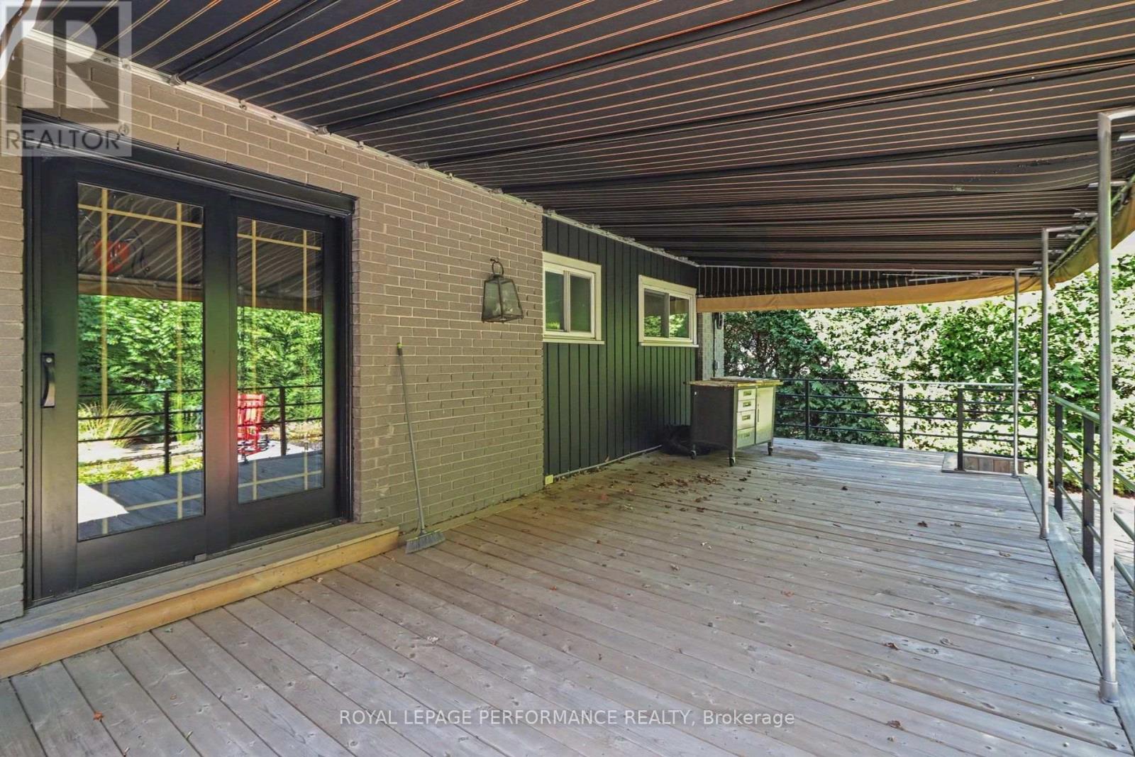 1147 PARKWAY DRIVE - 31
