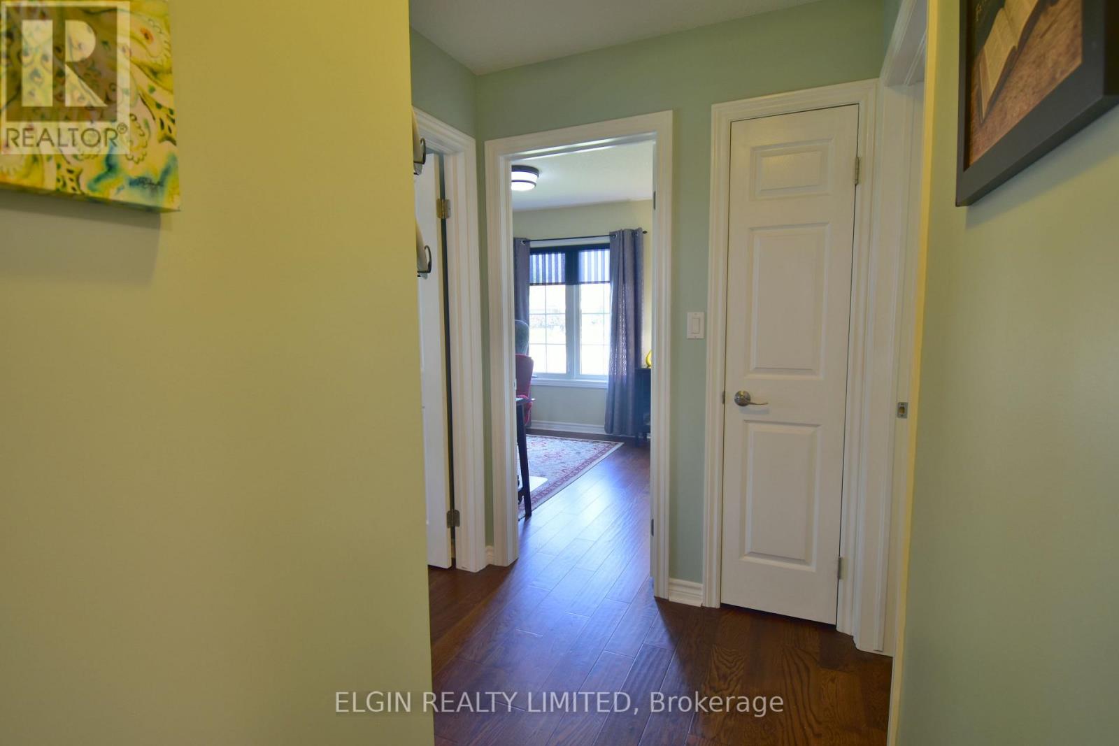 30 PEACH TREE BOULEVARD - 15