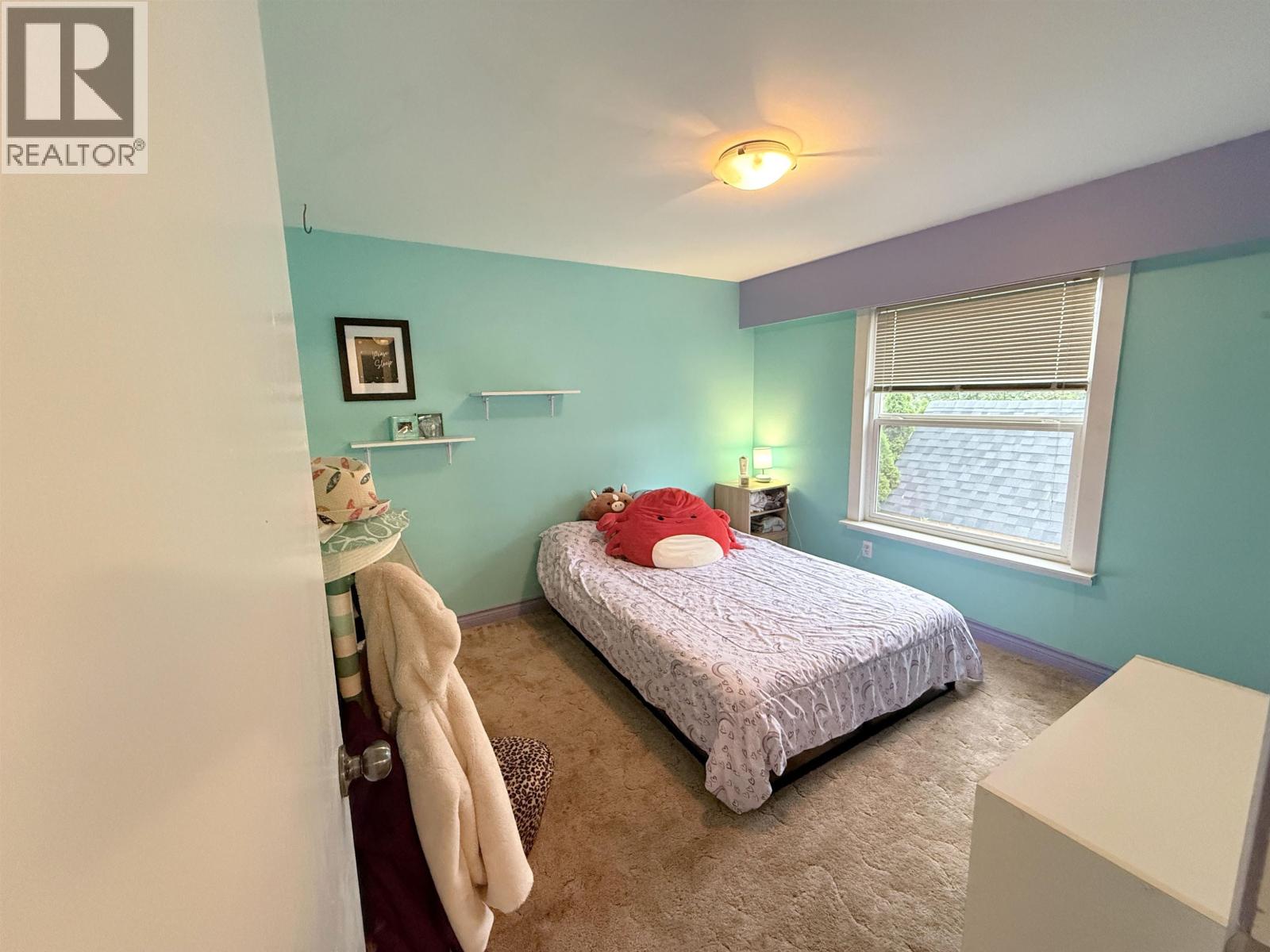 255 EVERGREEN CRESCENT - Image 14