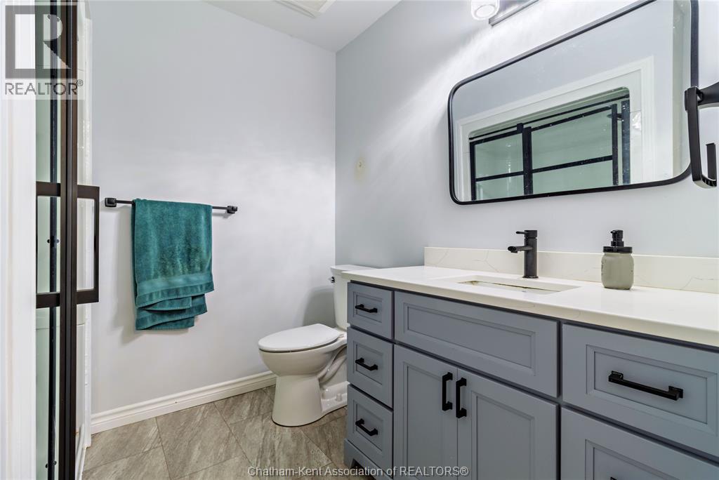 79 Blackacre CRESCENT - 33