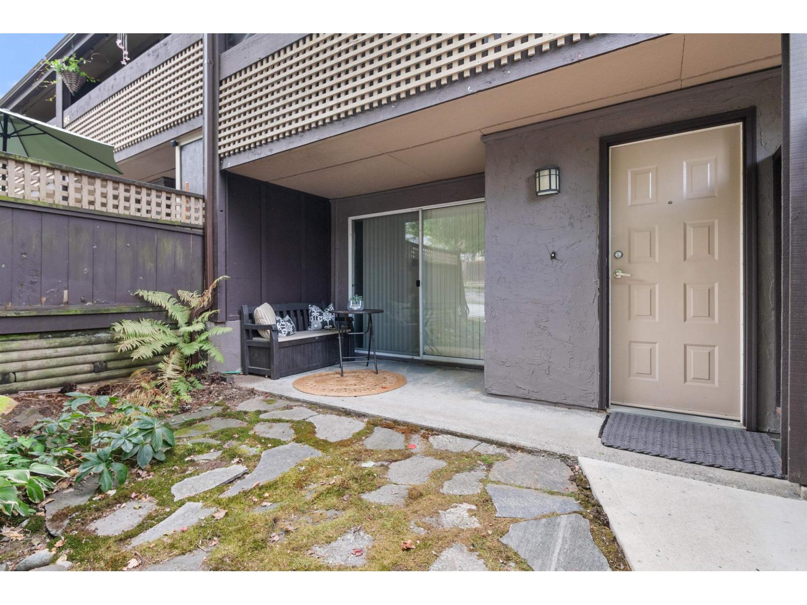 914 34909 OLD YALE ROAD, Abbotsford