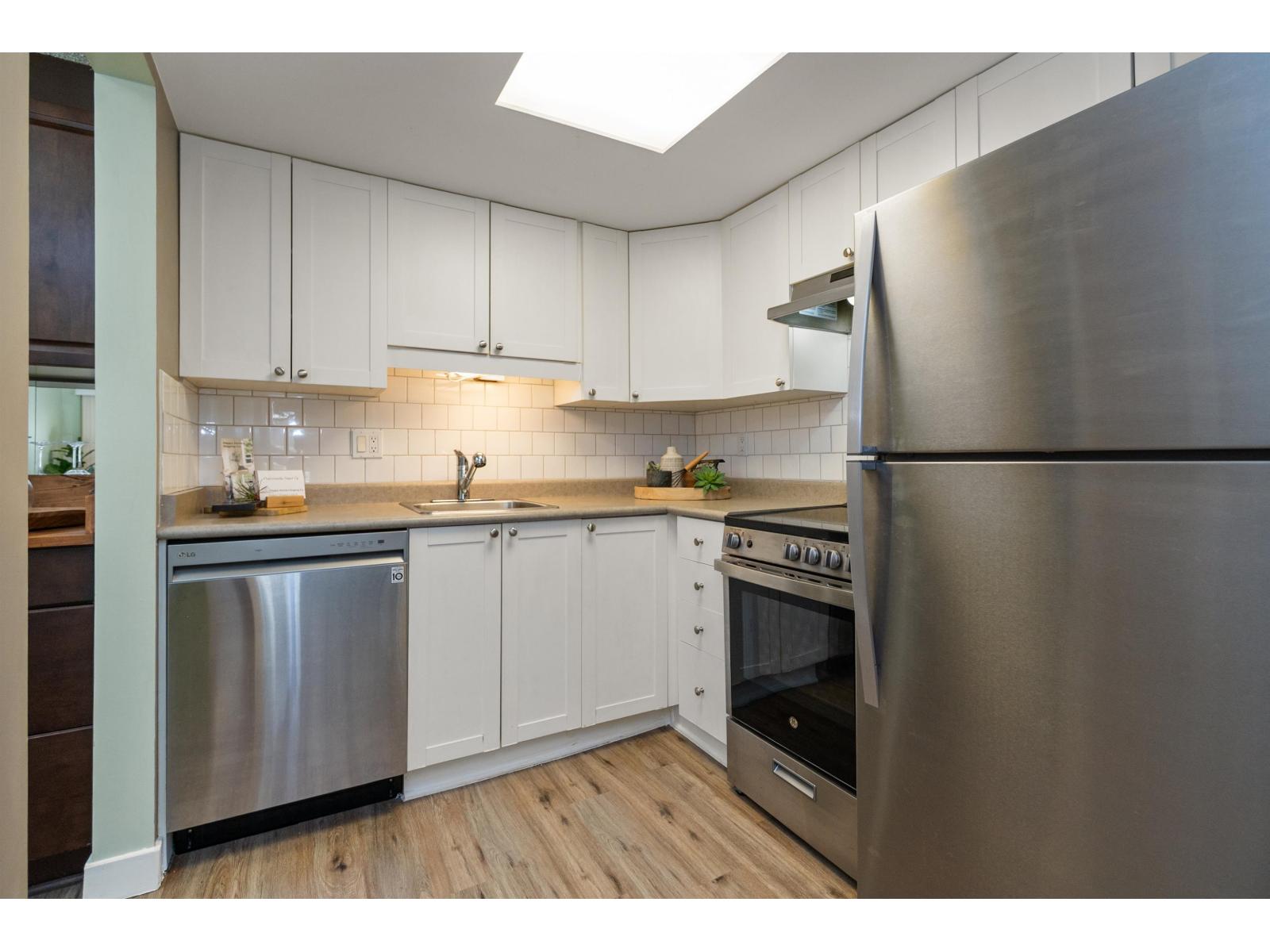 914 34909 OLD YALE ROAD, Abbotsford