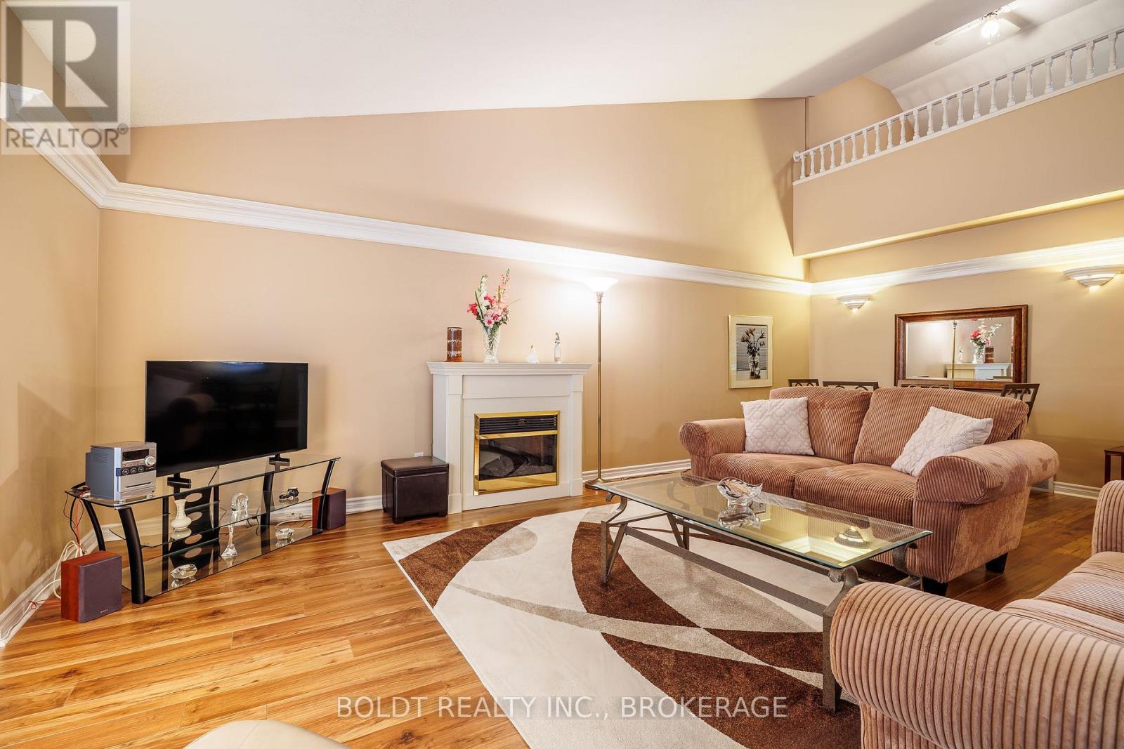 #10 7370 MONASTERY DRIVE - 3