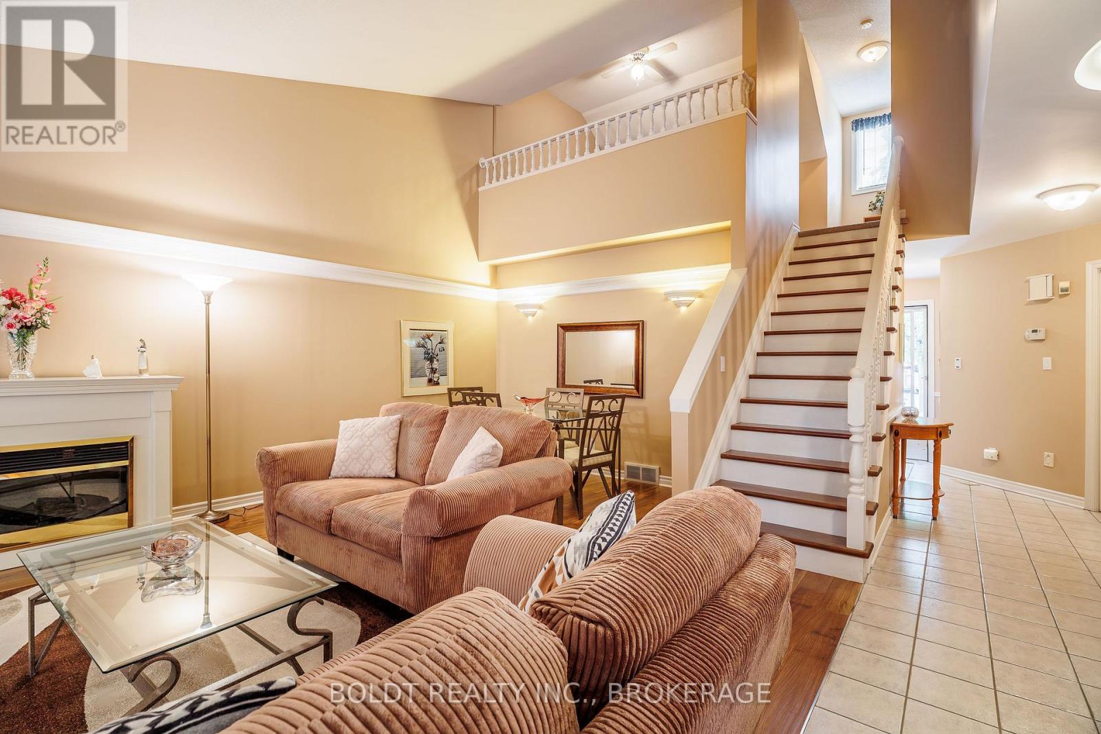 #10 7370 MONASTERY DRIVE - 4