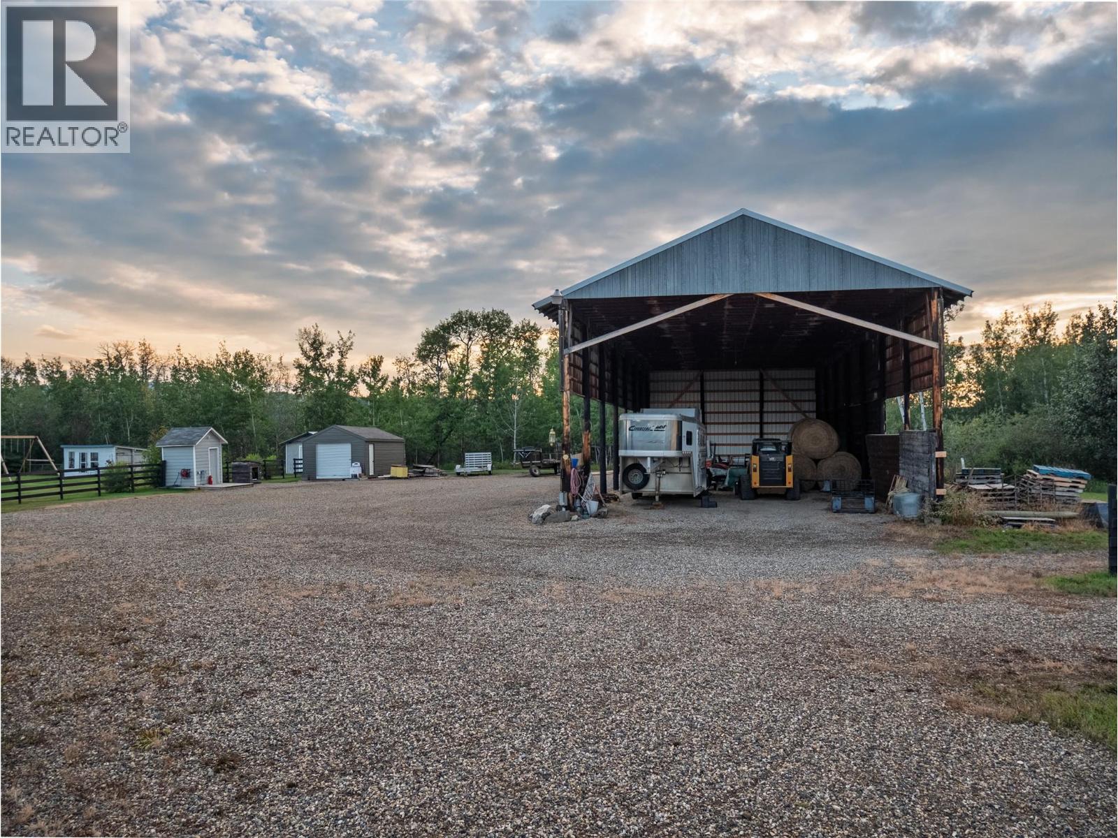 3622 208 Road - Image 40