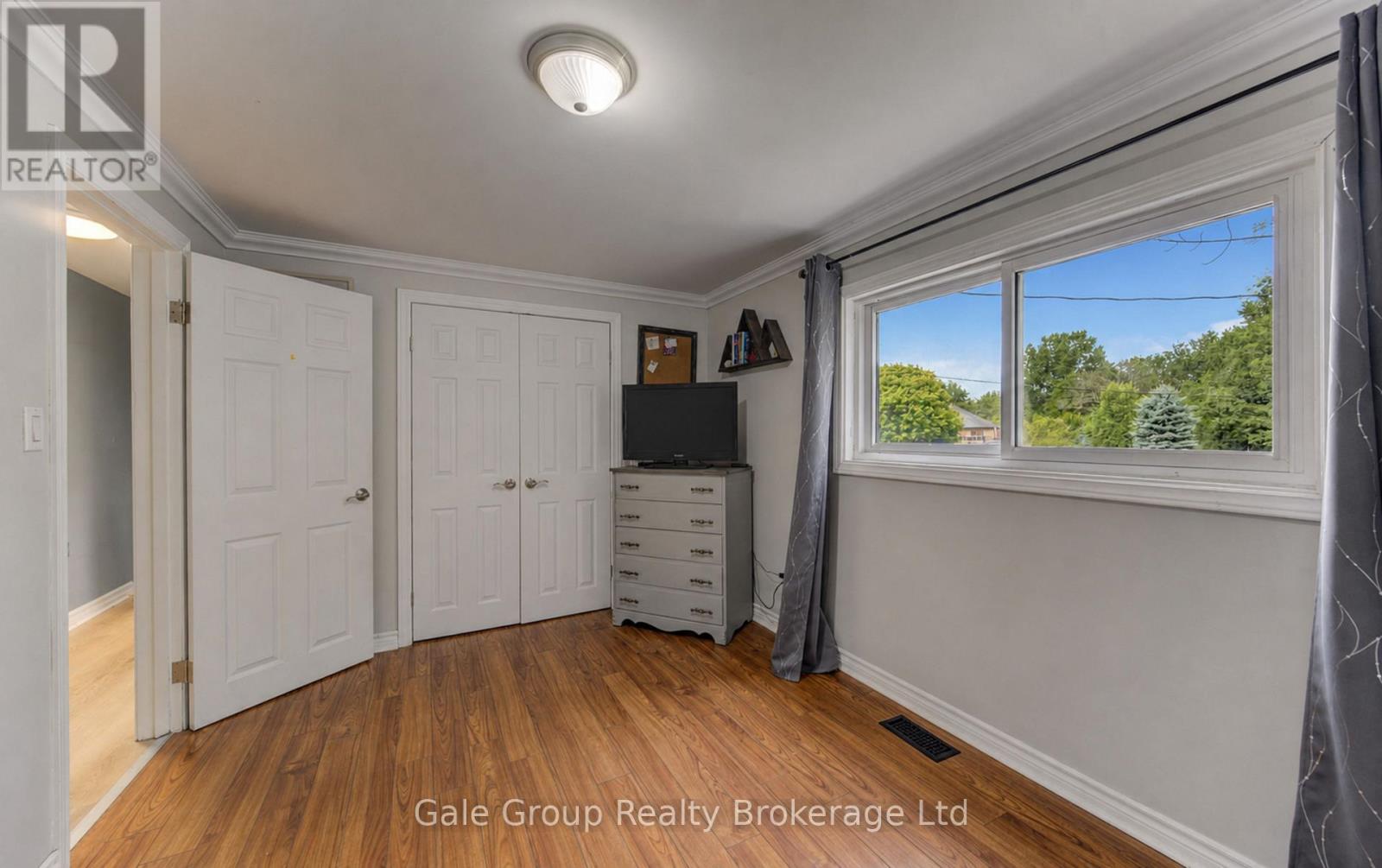 15 WILLIAM STREET - 18
