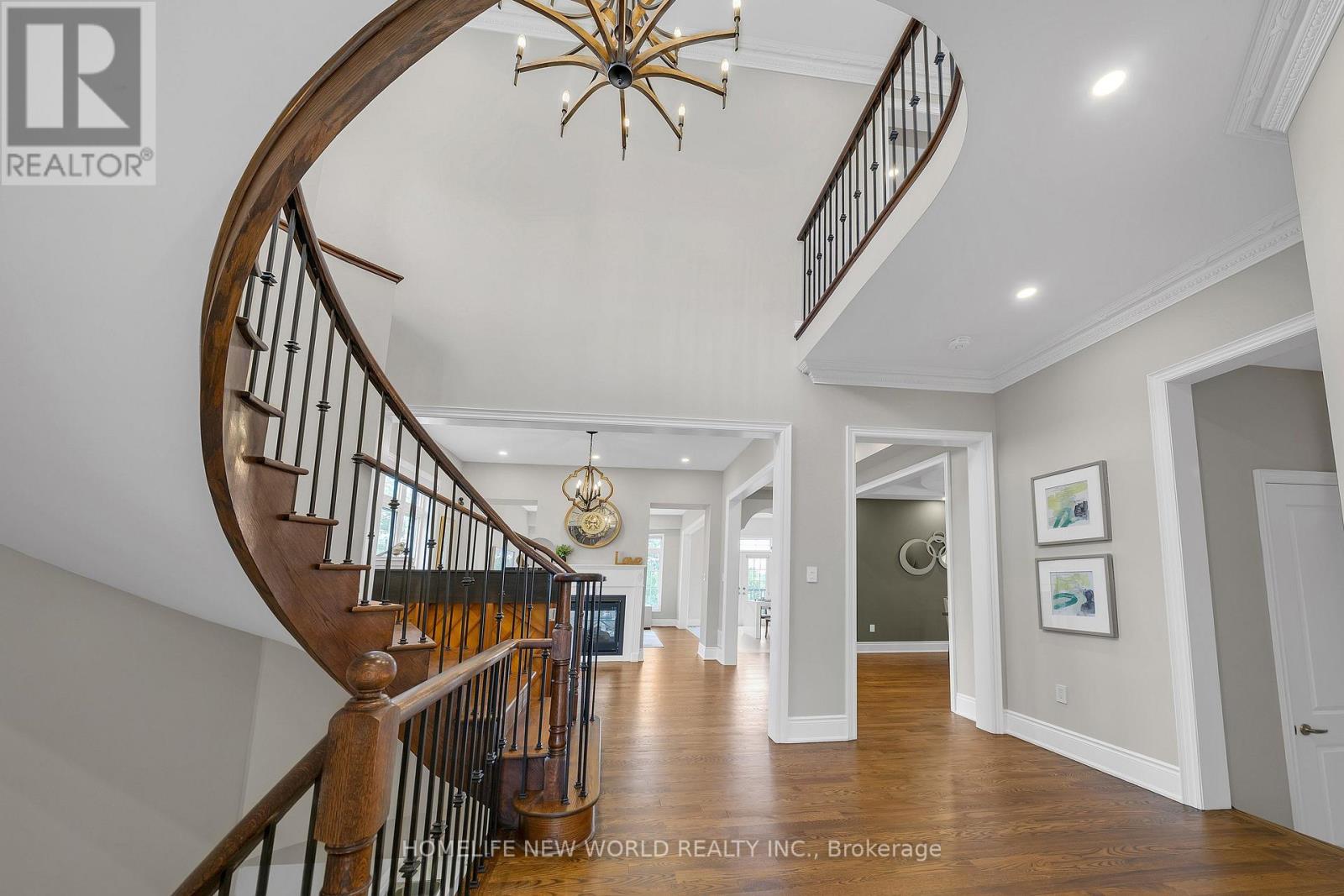 20 GRACEDALE DRIVE - 8