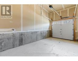145 Sycamore Street, Blue Mountains, ON L9Y4E4 Photo 41