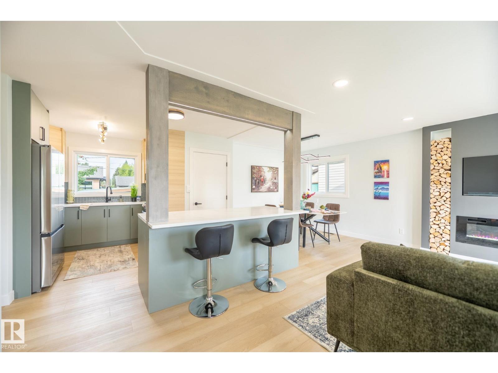 16136 109A AV NW - 4