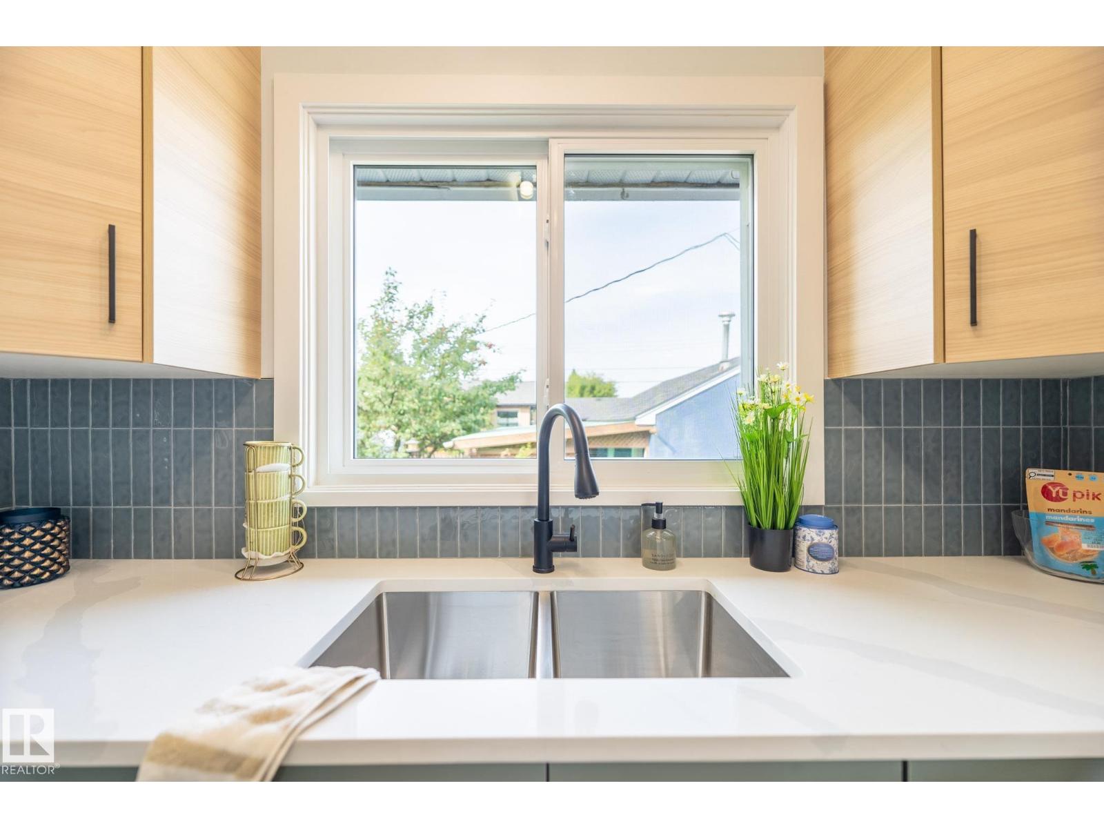 16136 109A AV NW - 13