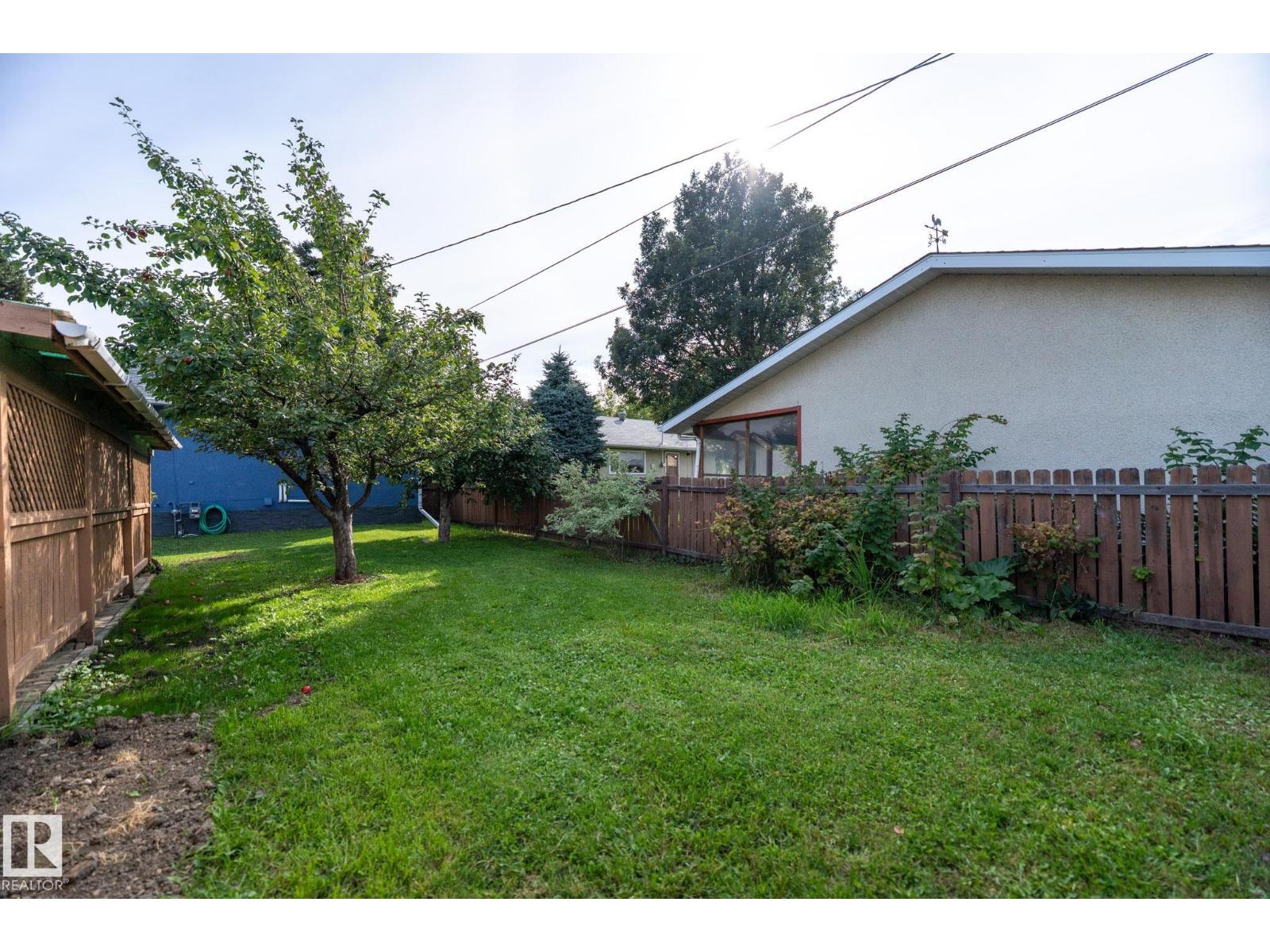 16136 109A AV NW - 53