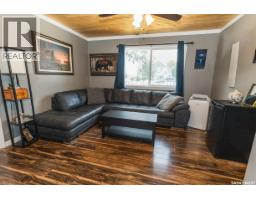 518 Columbia Avenue, Kerrobert, SK S0L1R0 Photo 16