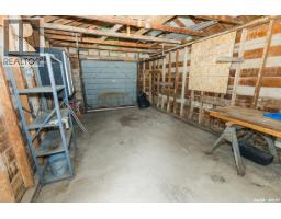 518 Columbia Avenue, Kerrobert, SK S0L1R0 Photo 49