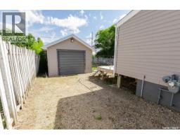 518 Columbia Avenue, Kerrobert, SK S0L1R0 Photo 47