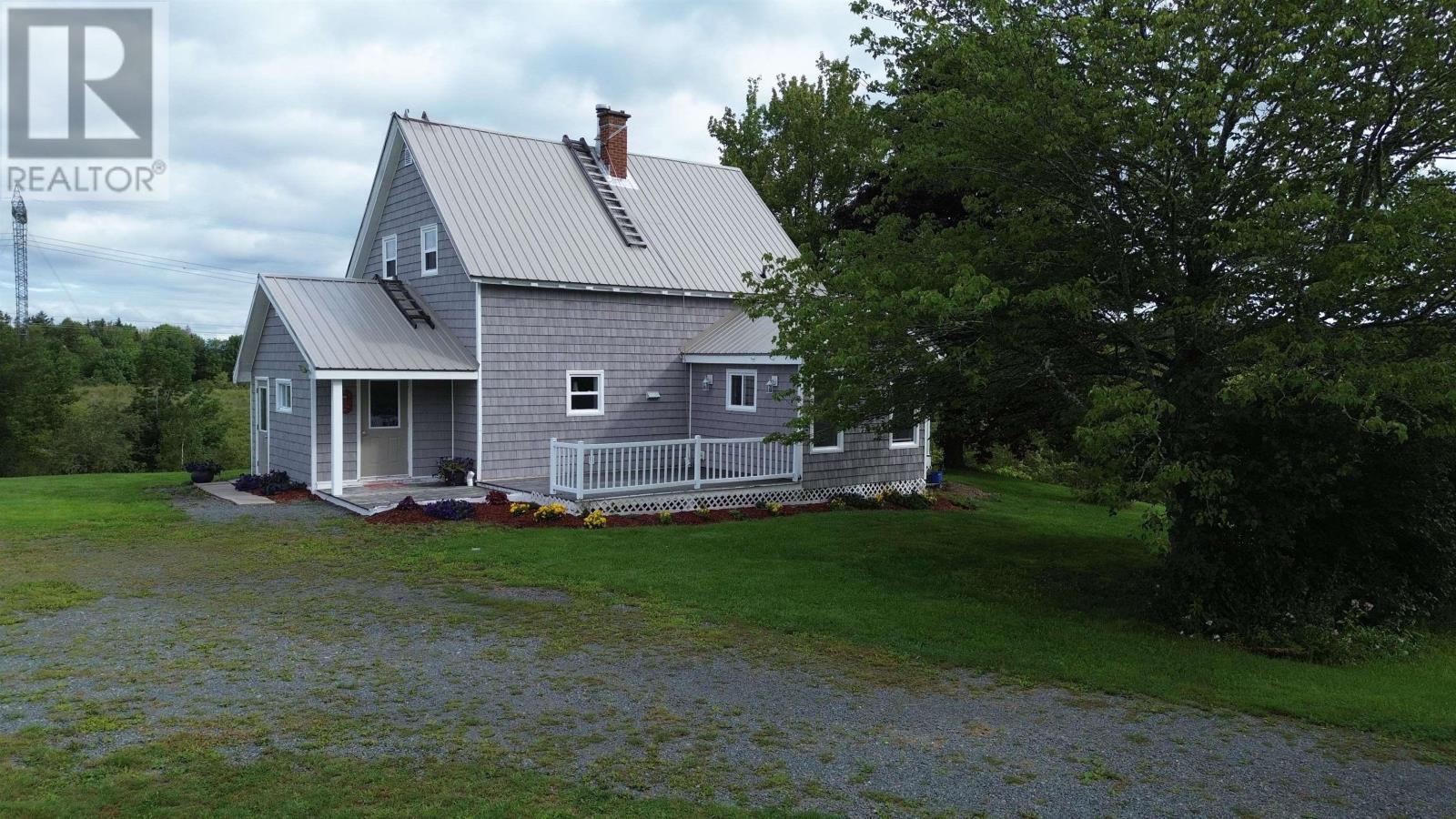 871 Ohio East Road - 4
