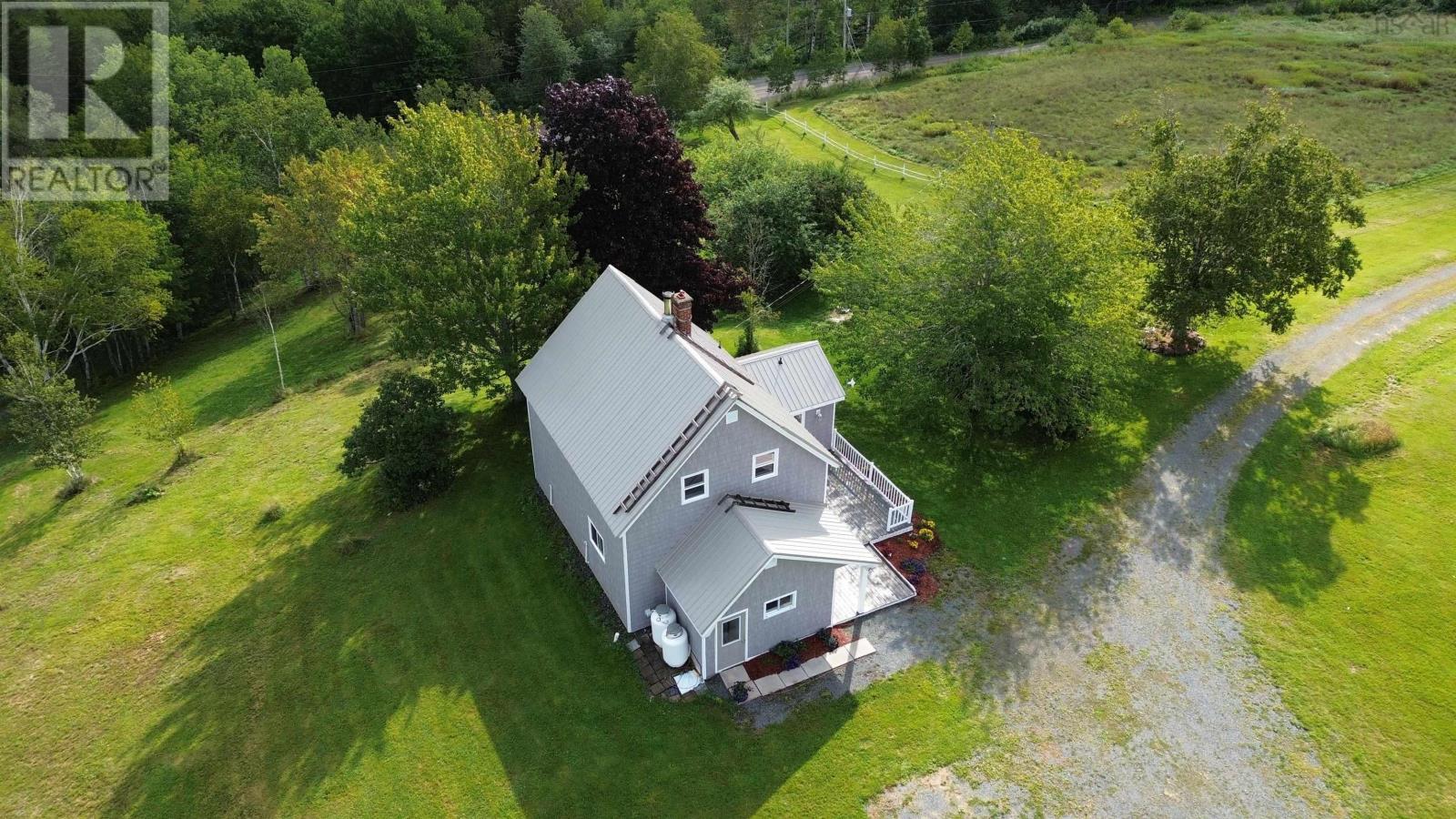 871 Ohio East Road - 7