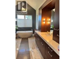 3990 Fairwinds Court, Kelowna, BC V1W4G1 Photo 70