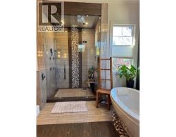 3990 Fairwinds Court, Kelowna, BC V1W4G1 Photo 75