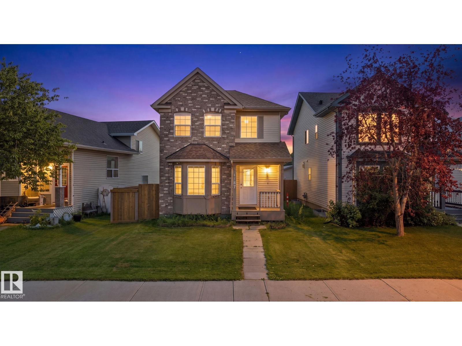 4267 24 ST NW - 2