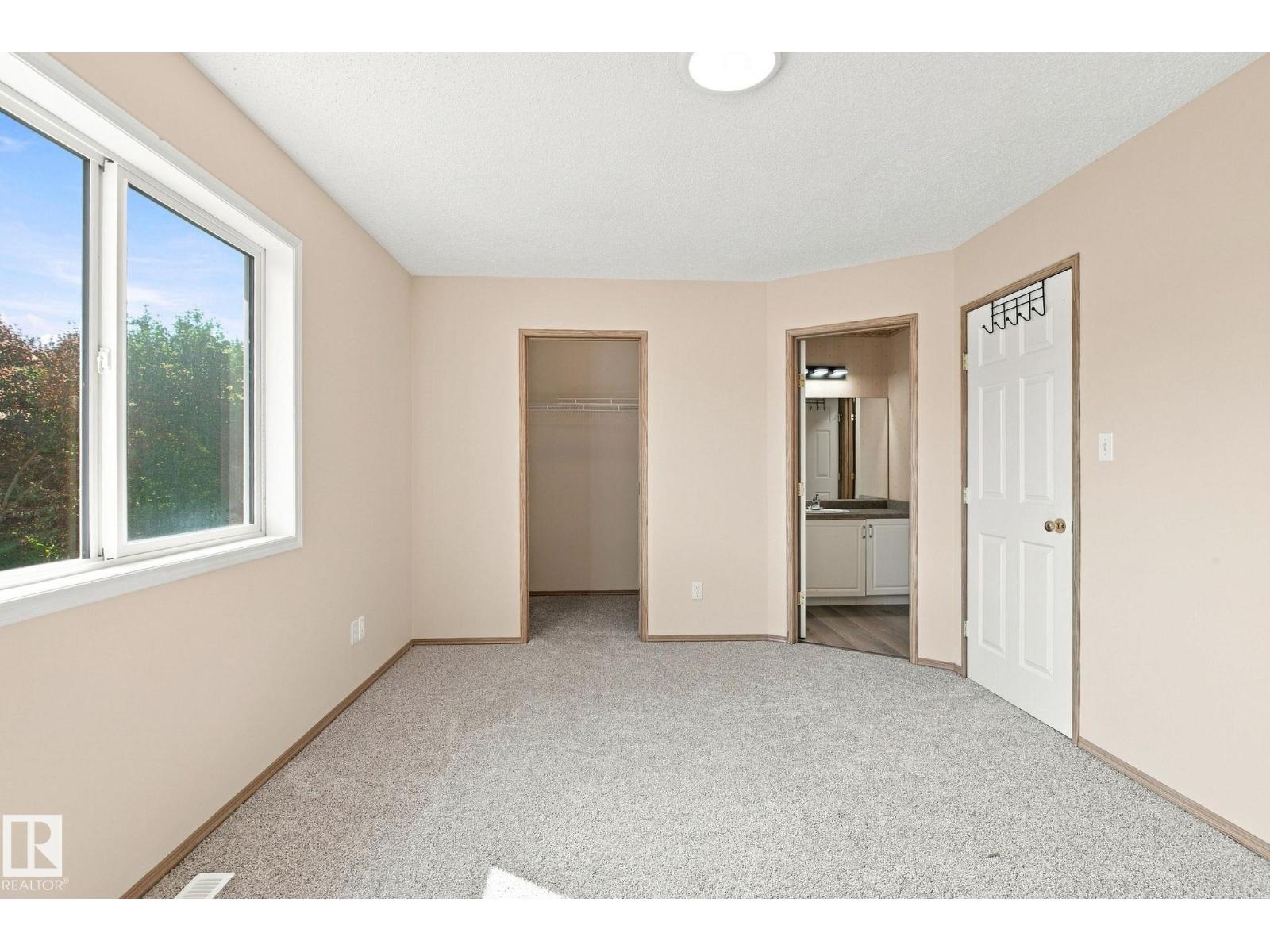 4267 24 ST NW - 27