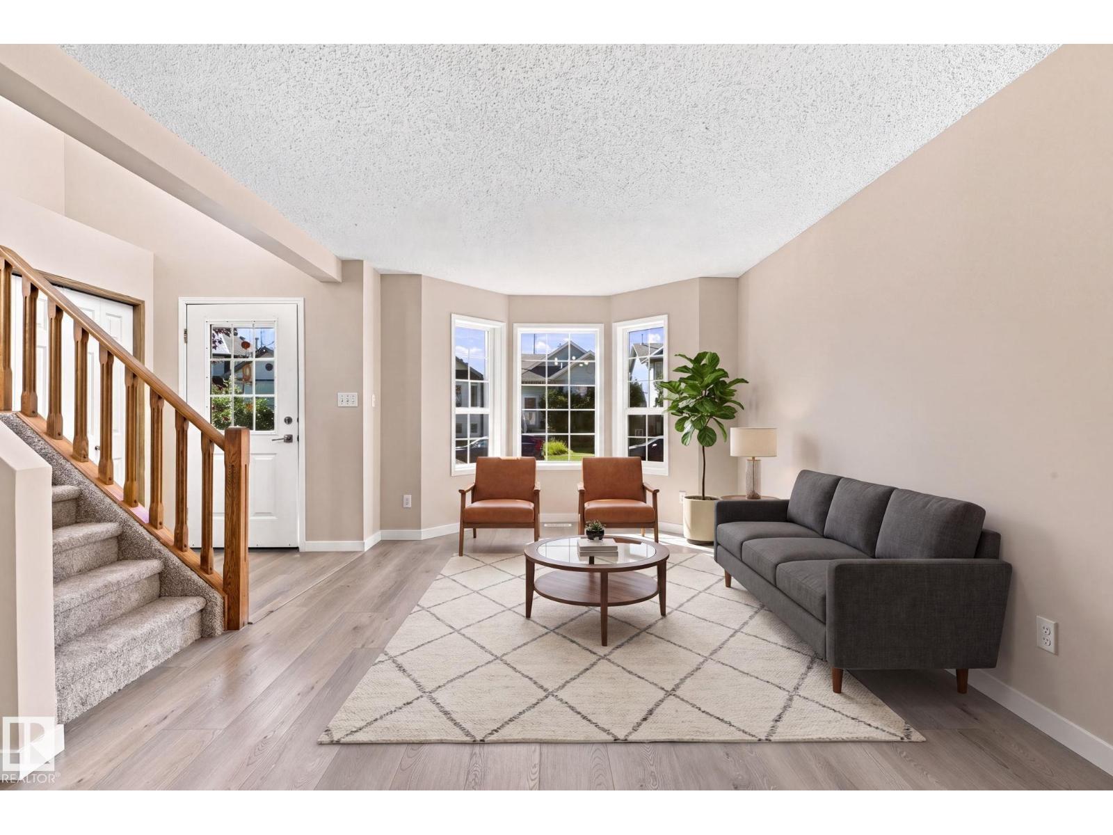 4267 24 ST NW - 4