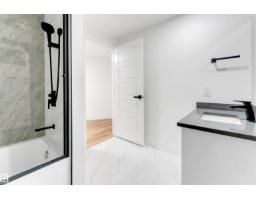 7303 130 Ave Nw, Edmonton, AB T5C1Y1 Photo 32