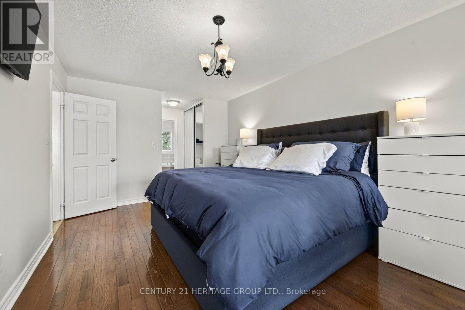 39 BOOTH STREET - 13