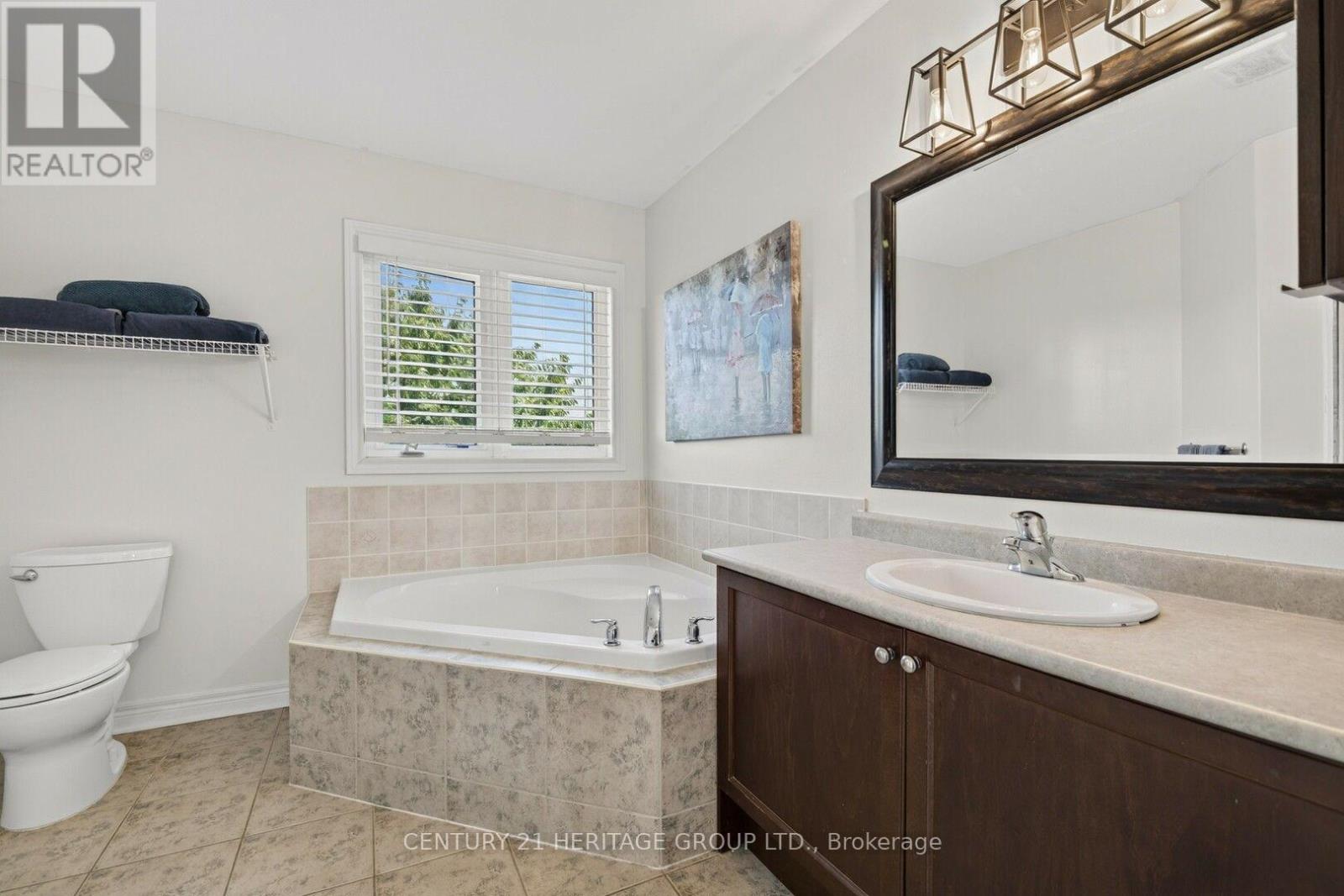 39 BOOTH STREET - 14