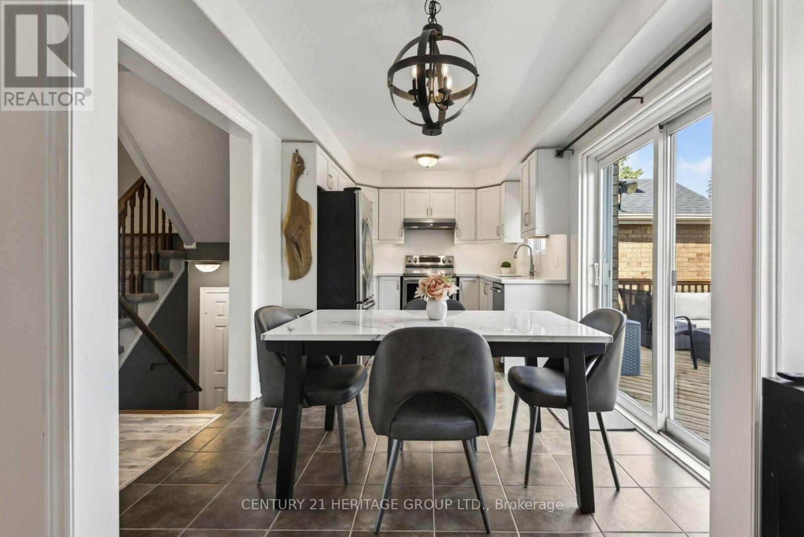 39 BOOTH STREET - 8