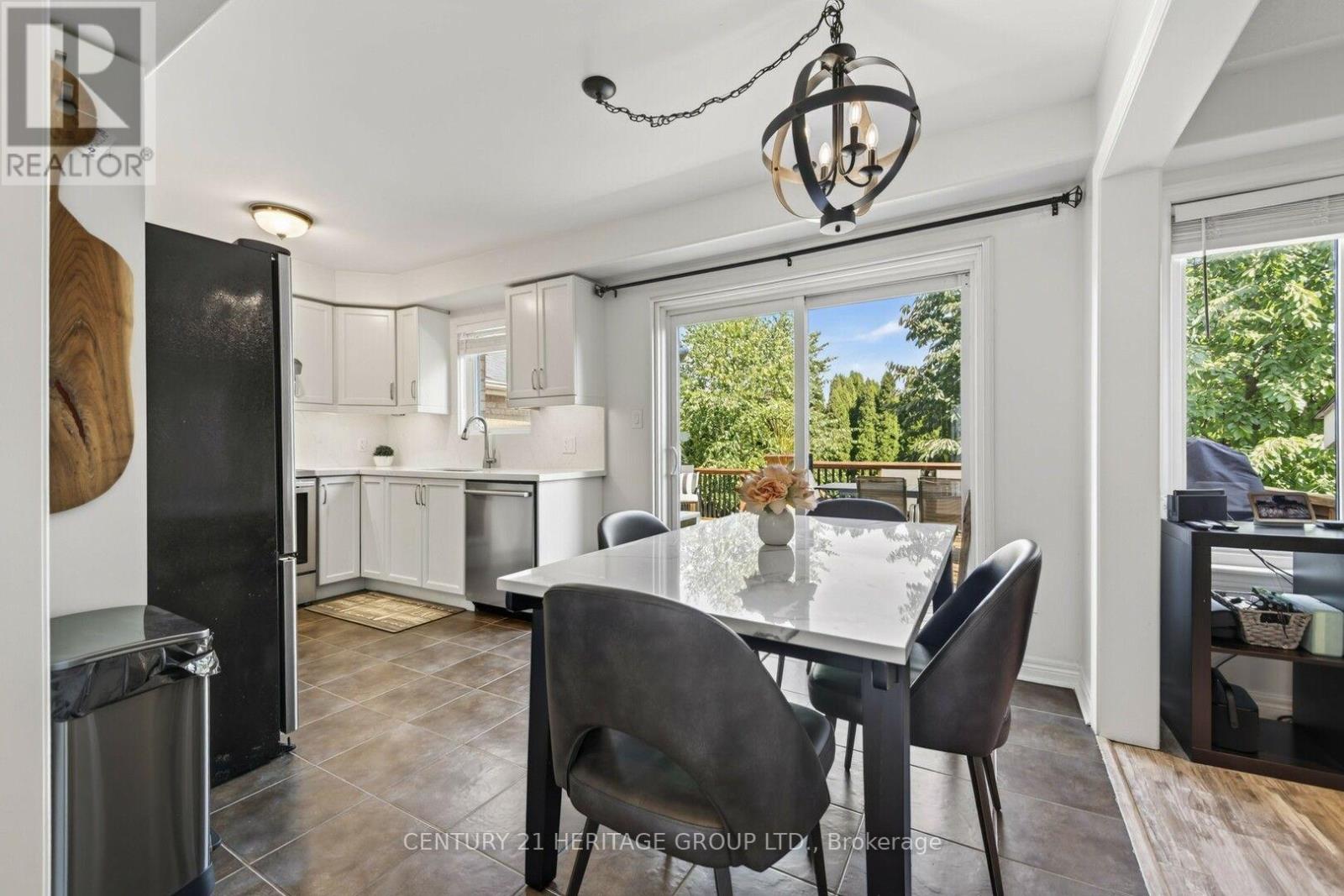 39 BOOTH STREET - 9