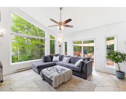 53 Ch. De La Montagne, Val Des Monts, QC J8N1B7 Photo 20
