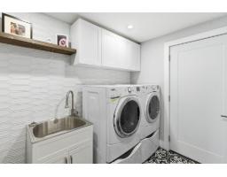 53 Ch. De La Montagne, Val Des Monts, QC J8N1B7 Photo 31